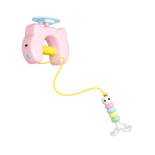 THE AUTOMATIC YO-YO TOY THAT DRIVES CATS WILD